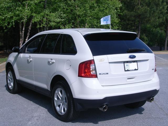 Ford Edge 2013 photo 2