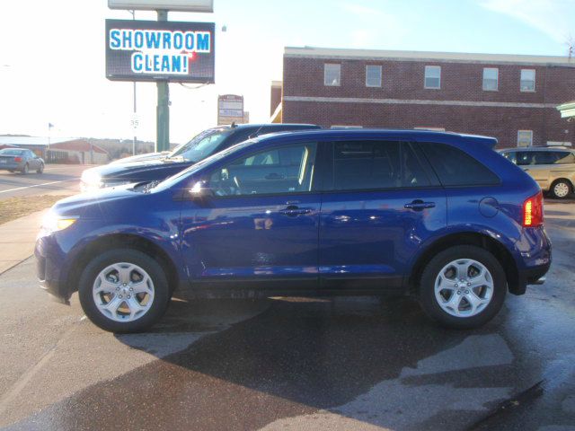 Ford Edge 2013 photo 2