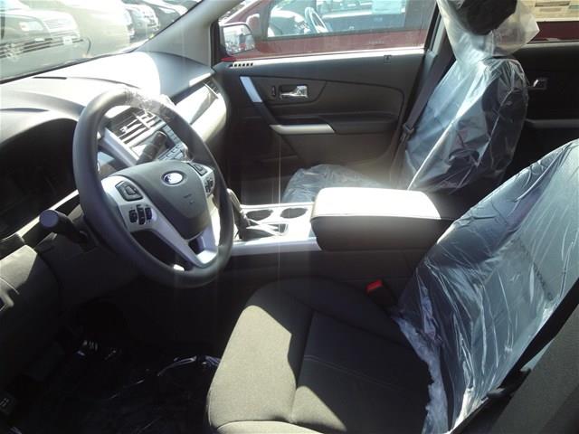 Ford Edge 2013 photo 1