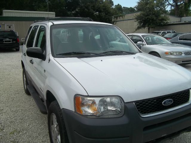 Ford Escape 2001 photo 3