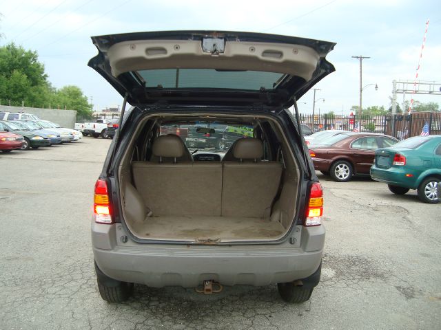 Ford Escape 2001 photo 11