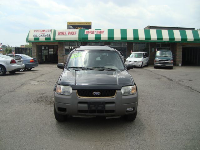 Ford Escape 2001 photo 21