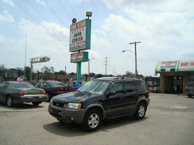 Ford Escape 2001 photo 25