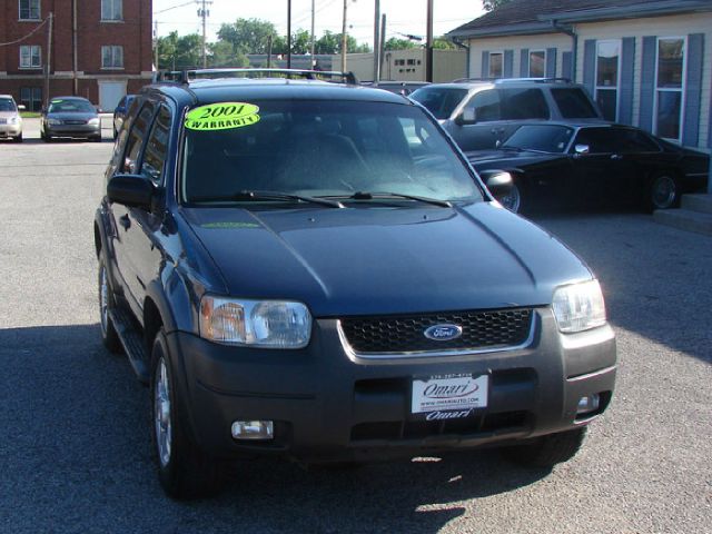 Ford Escape 2001 photo 9