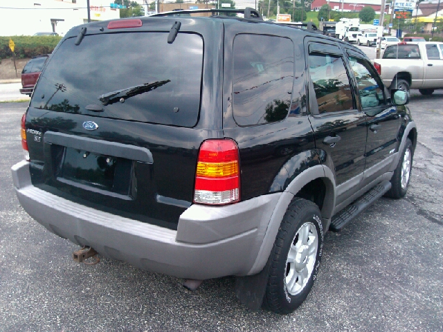 Ford Escape 2001 photo 2