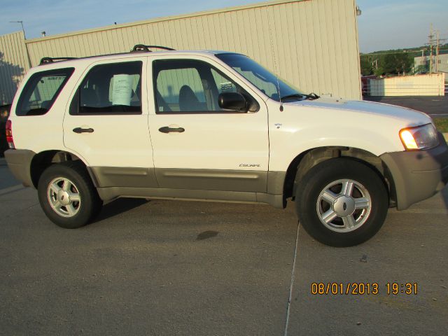 Ford Escape 2001 photo 3