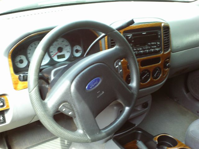 Ford Escape 2001 photo 4