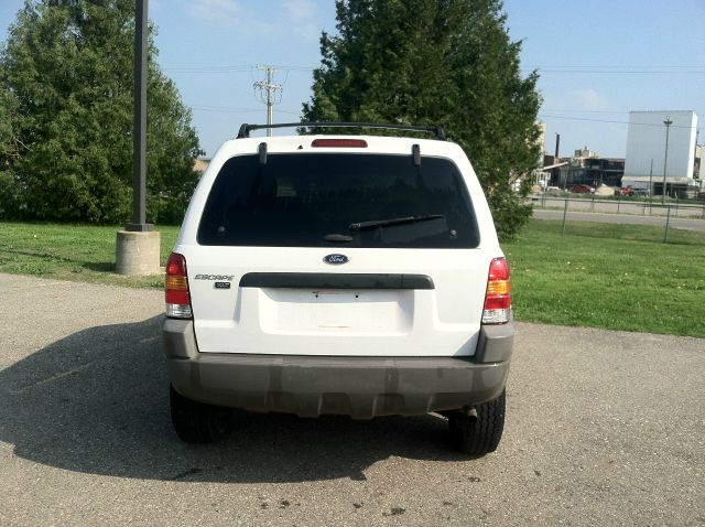 Ford Escape 2001 photo 3