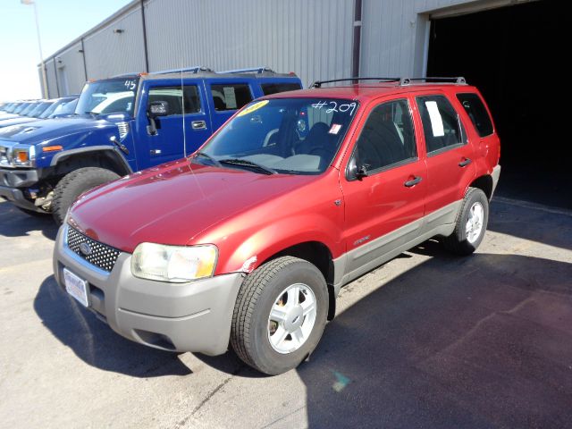 Ford Escape 2001 photo 2