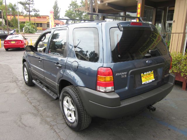 Ford Escape 2001 photo 1