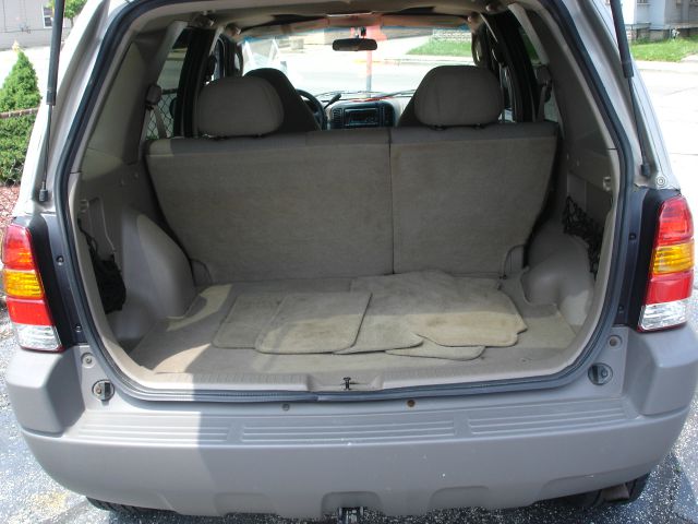 Ford Escape 2001 photo 2