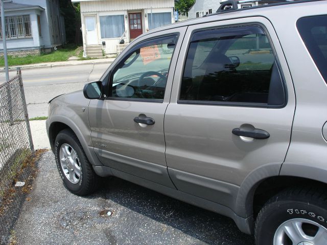 Ford Escape 2001 photo 5