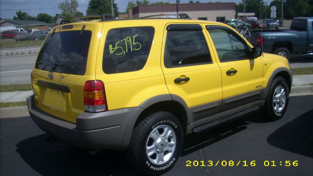 Ford Escape 2001 photo 1