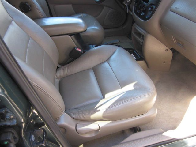 Ford Escape 2001 photo 7