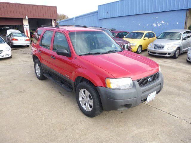 Ford Escape 2001 photo 2