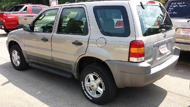 Ford Escape 2001 photo 3