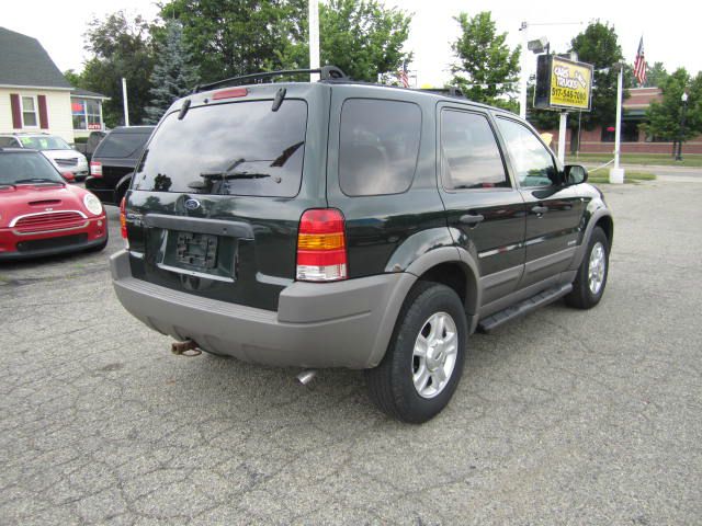 Ford Escape 2001 photo 1