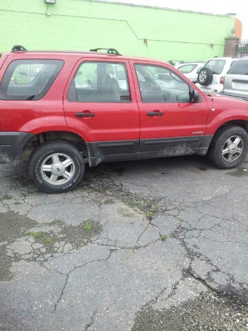 Ford Escape 2001 photo 1