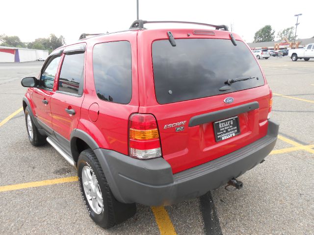 Ford Escape 2001 photo 2