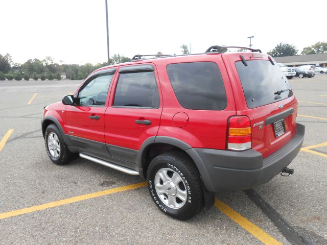 Ford Escape 2001 photo 3