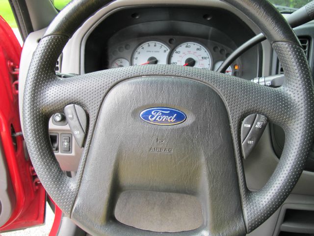 Ford Escape Reg Cab 159.5 WB C5B SUV