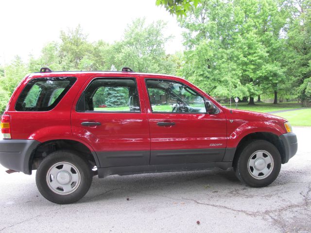 Ford Escape 2001 photo 1