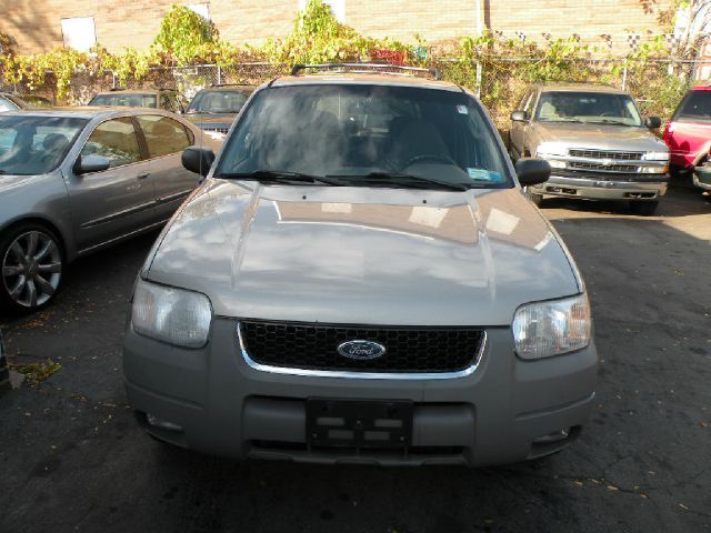 Ford Escape 2001 photo 2