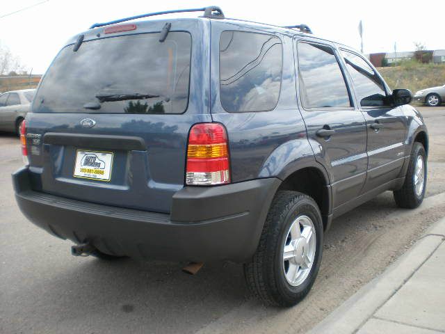 Ford Escape 2001 photo 2