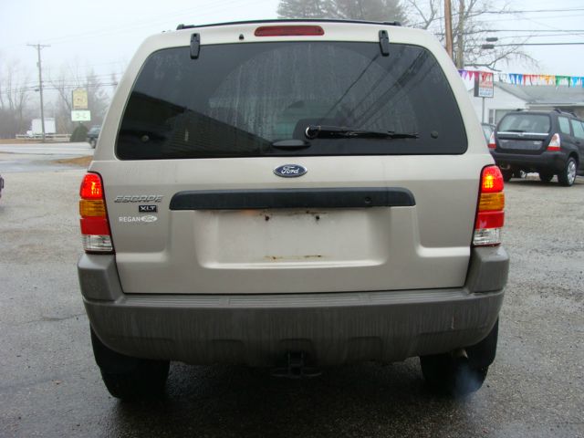 Ford Escape 2001 photo 3