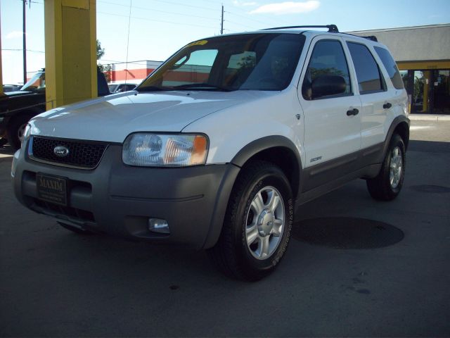 Ford Escape 2001 photo 1