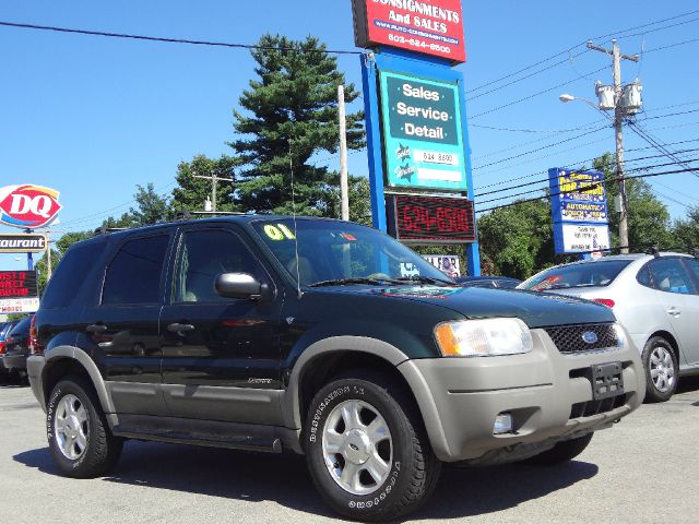 Ford Escape 2001 photo 2