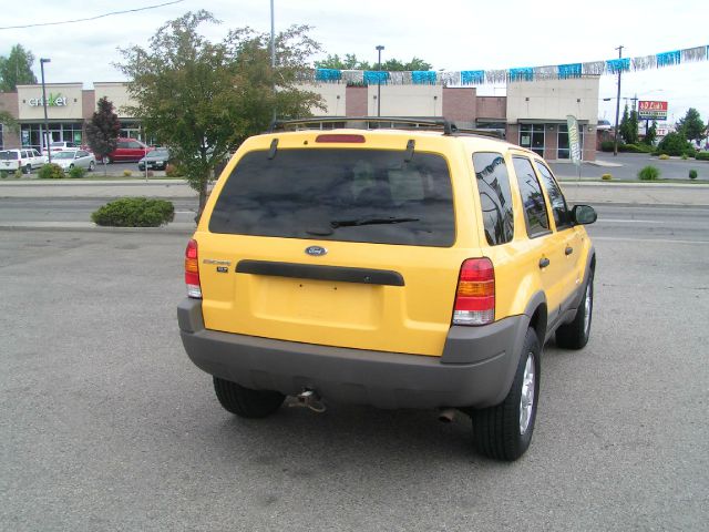 Ford Escape 2001 photo 2