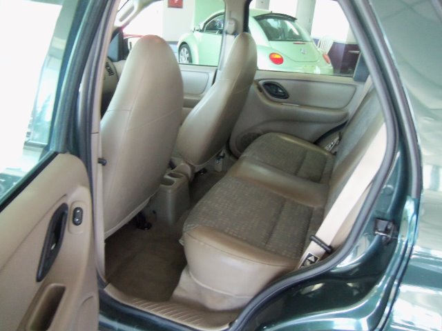 Ford Escape 2001 photo 0