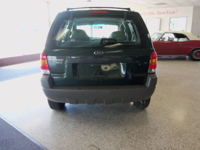 Ford Escape 2001 photo 2