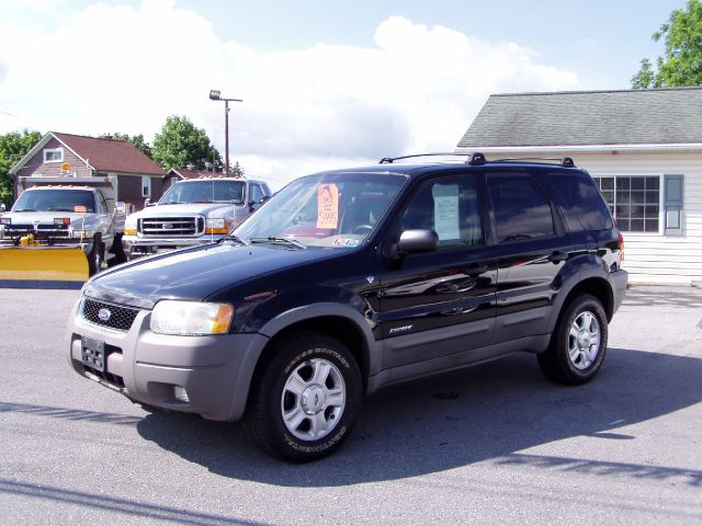 Ford Escape 2002 photo 1