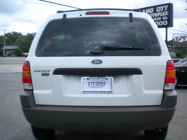 Ford Escape 2002 photo 14