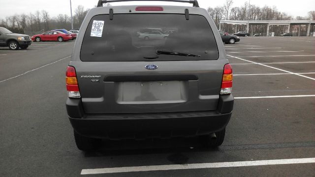 Ford Escape 2002 photo 3