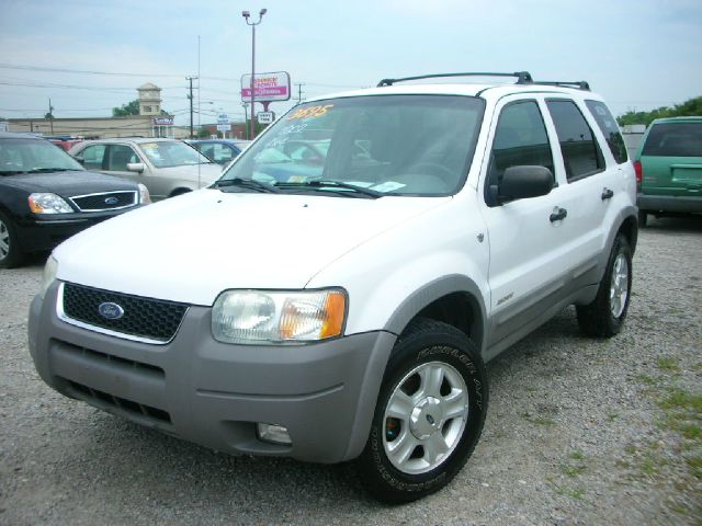 Ford Escape 2002 photo 2