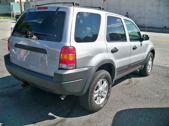 Ford Escape Sxt/4x4 SUV