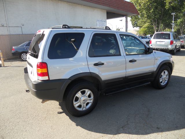 Ford Escape 2002 photo 3