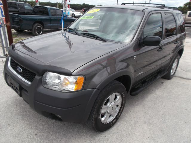 Ford Escape 2002 photo 1