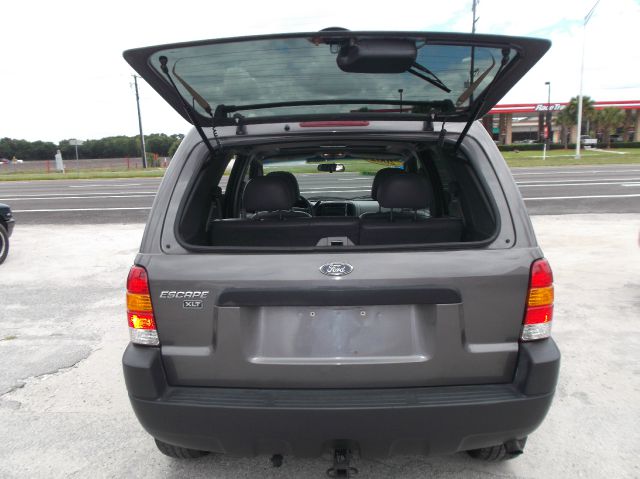 Ford Escape 2002 photo 16