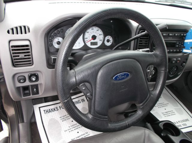 Ford Escape 2002 photo 7