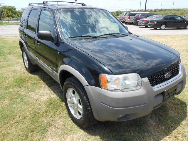 Ford Escape 2002 photo 1