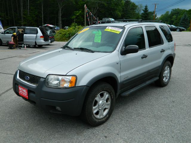 Ford Escape 2002 photo 1