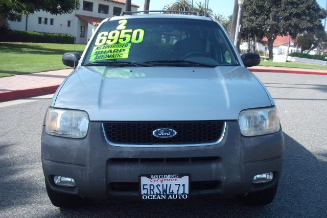 Ford Escape 2002 photo 2