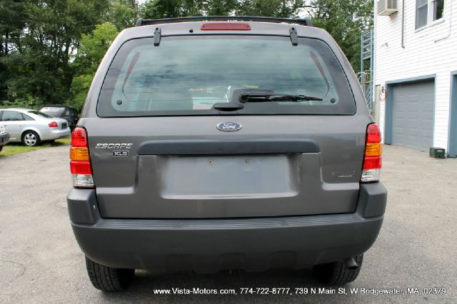 Ford Escape 2002 photo 2