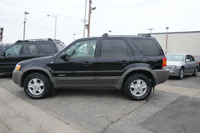 Ford Escape 2002 photo 2