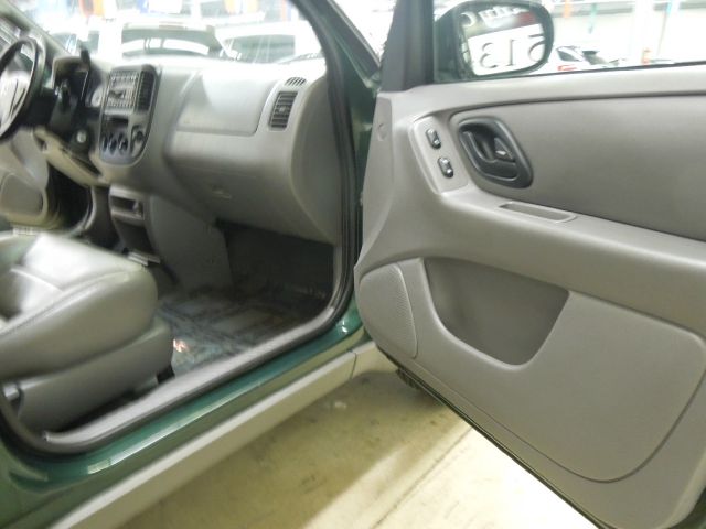 Ford Escape 2002 photo 13