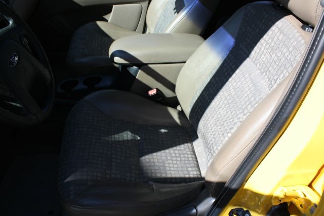 Ford Escape 2002 photo 12